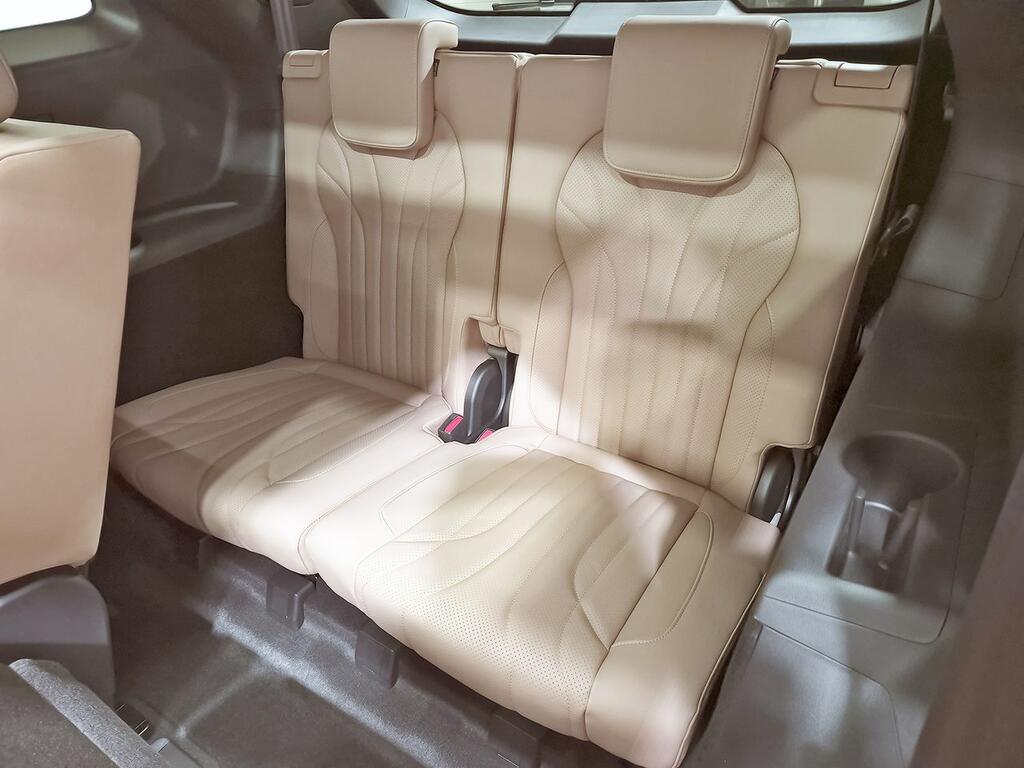 Ebro S900 PHEV 1.5 TGDI 3DHT 4X4 Luxury 9