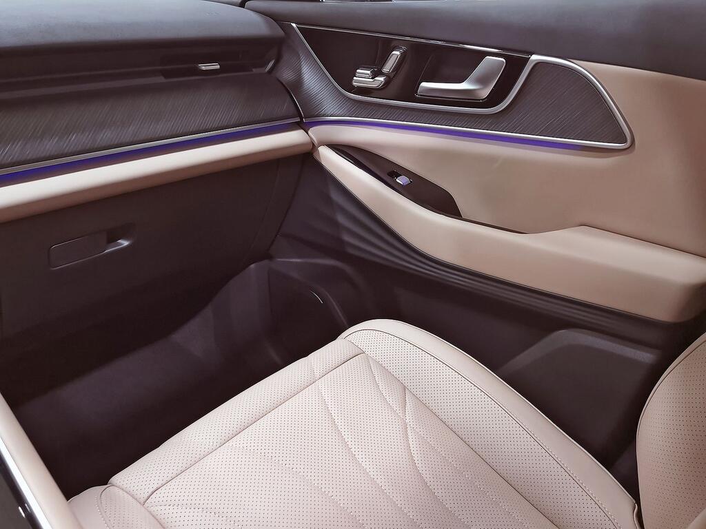 Ebro S900 PHEV 1.5 TGDI 3DHT 4X4 Luxury 31