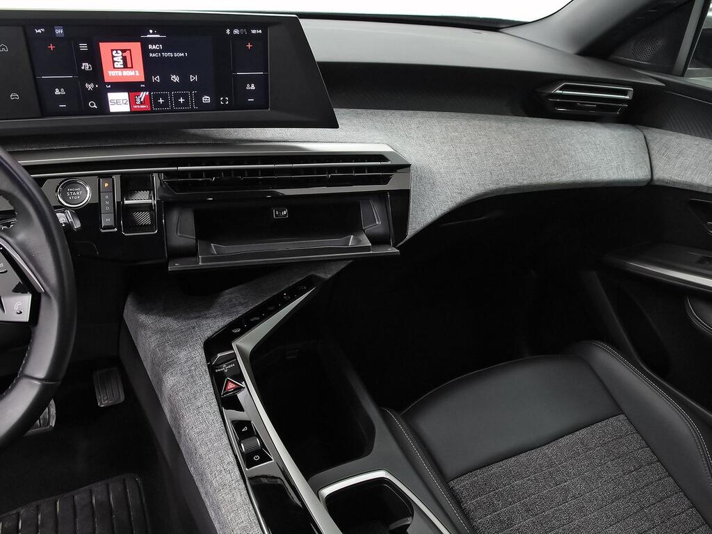 Peugeot 3008 Hybrid 1.2 100KW Allure eDCS6 12