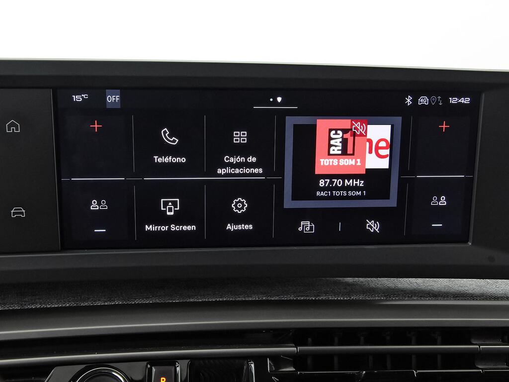 Peugeot 5008 1.2 100KW Allure eDCS6 23