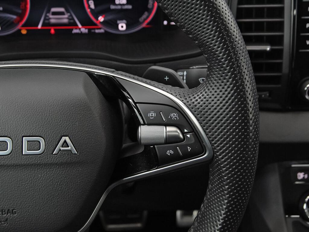 Skoda Karoq 1.5 TSI 110kW (150CV) DSG ACT Sportline 18