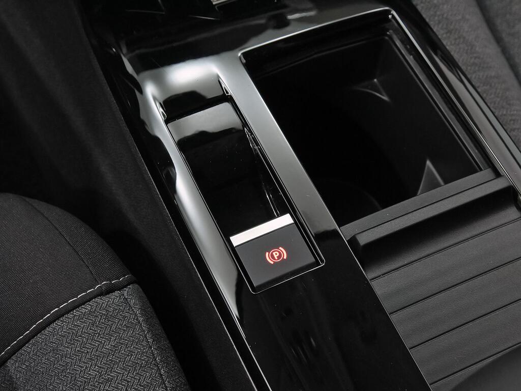 Citroën C4 X Hybrid 136 e-DCS6 You 30