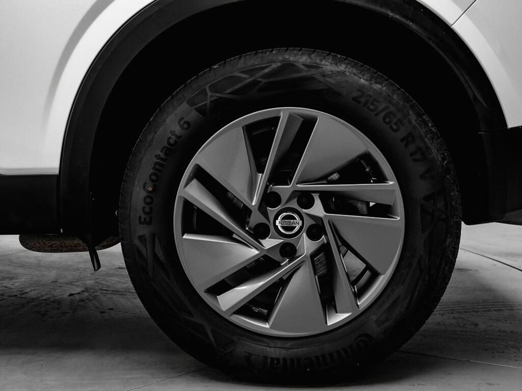Nissan Qashqai DIG-T 103kW (140CV) mHEV 4x2 Acenta 10