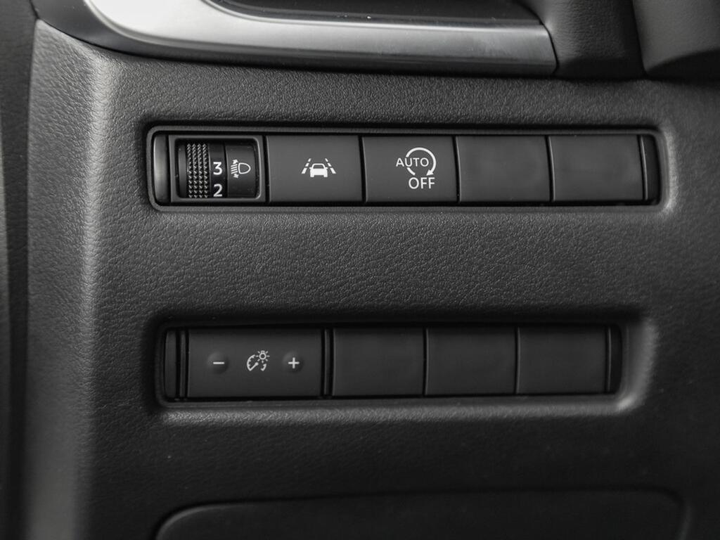 Nissan Qashqai DIG-T 103kW (140CV) mHEV 4x2 Acenta 33