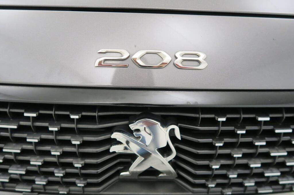 Peugeot 208 PureTech 96kW (130CV) EAT8 GT Line 20