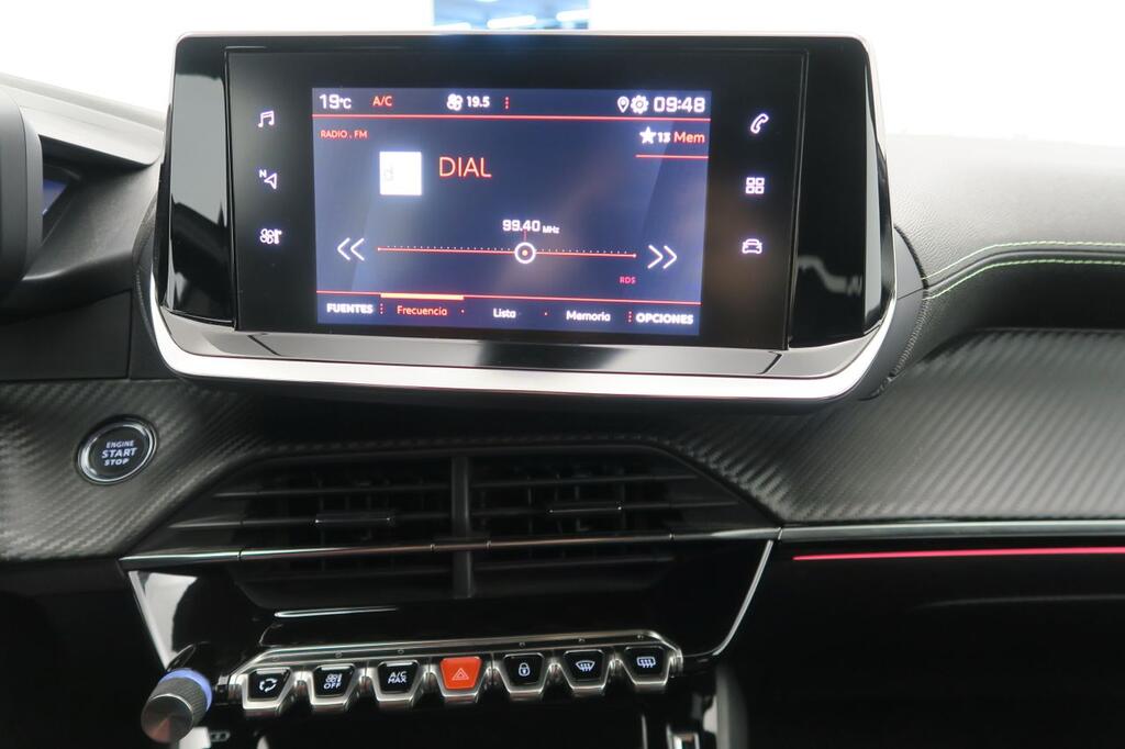 Peugeot 208 PureTech 96kW (130CV) EAT8 GT Line 8