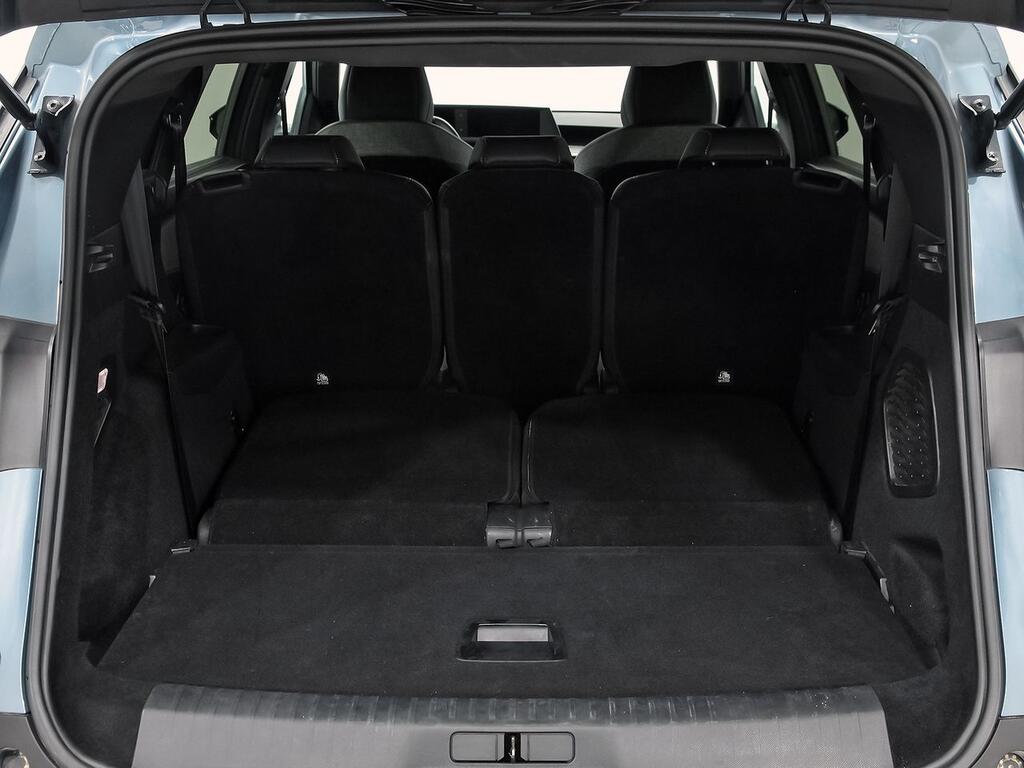 Peugeot 5008 1.2 107KW Allure eDCS6 11