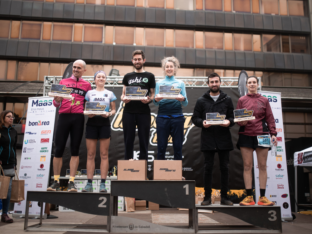 Fin de semana deportivo con los patrocinios de La Llanera de Sabadell y la Senglanada de Calders Fin de semana deportivo con los patrocinios de La Llanera de Sabadell y la Senglanada de Calders