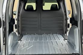 Renault Kangoo Furgon interior