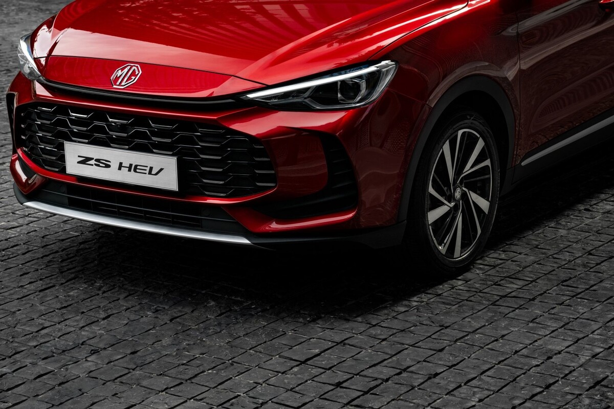 MG ZS exterior