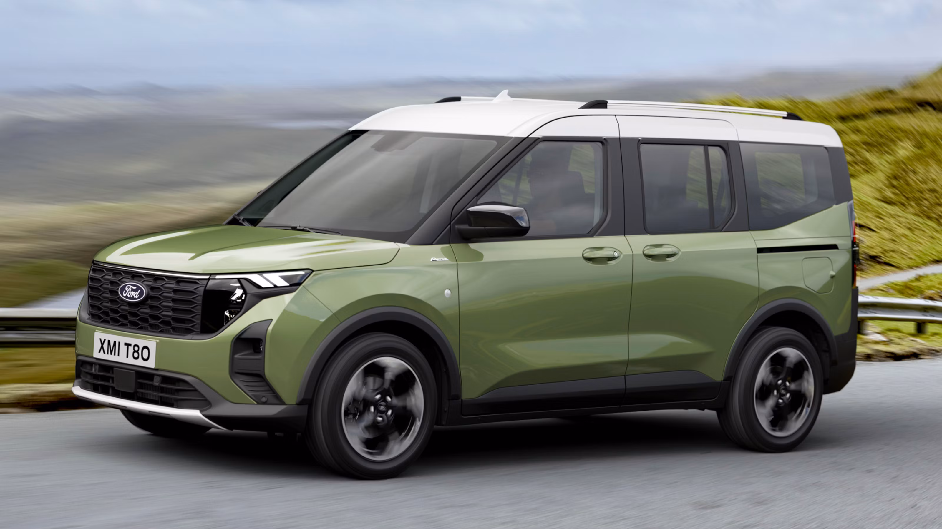 Ford Transit Courier exterior