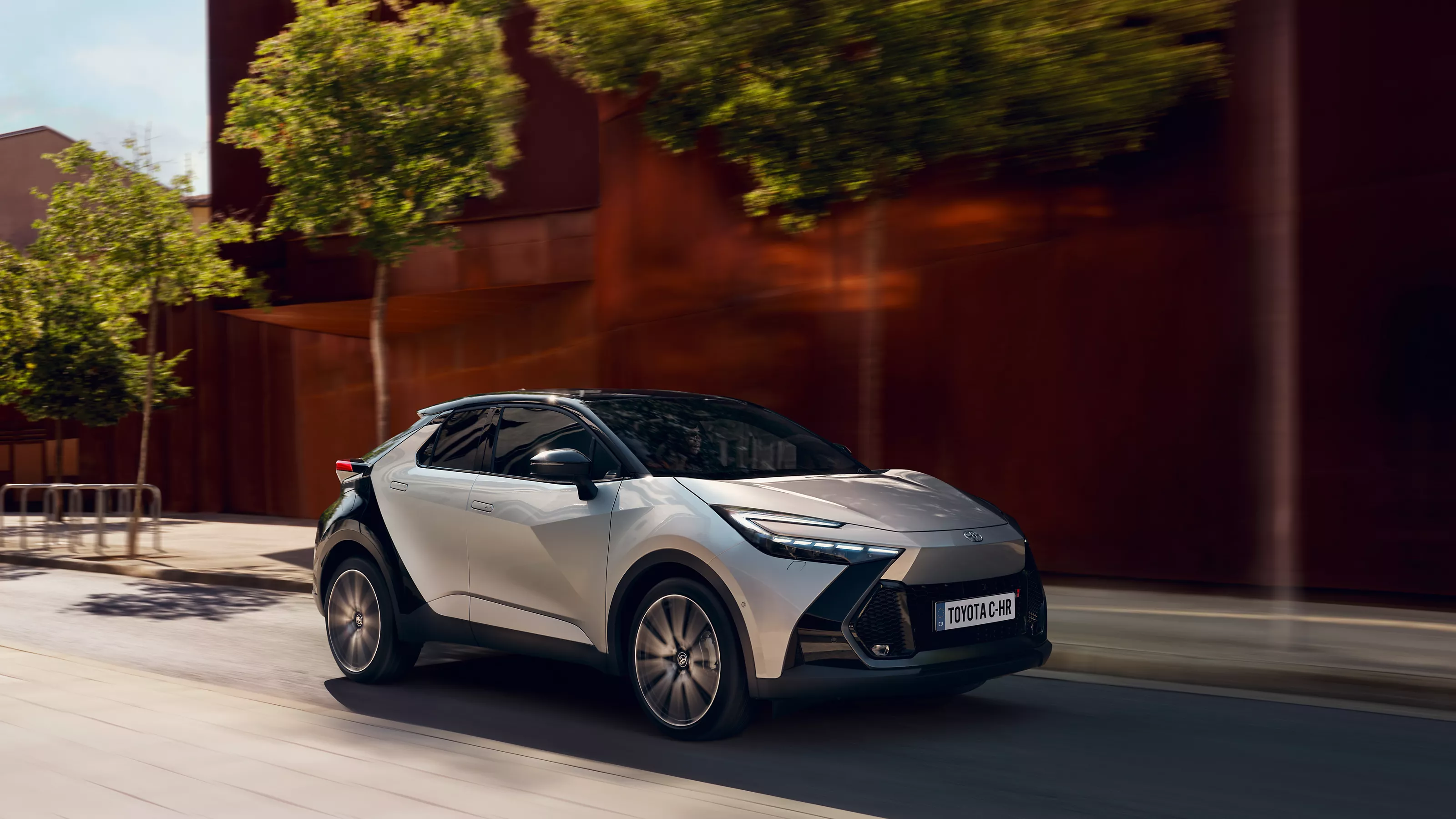 Toyota C-HR exterior
