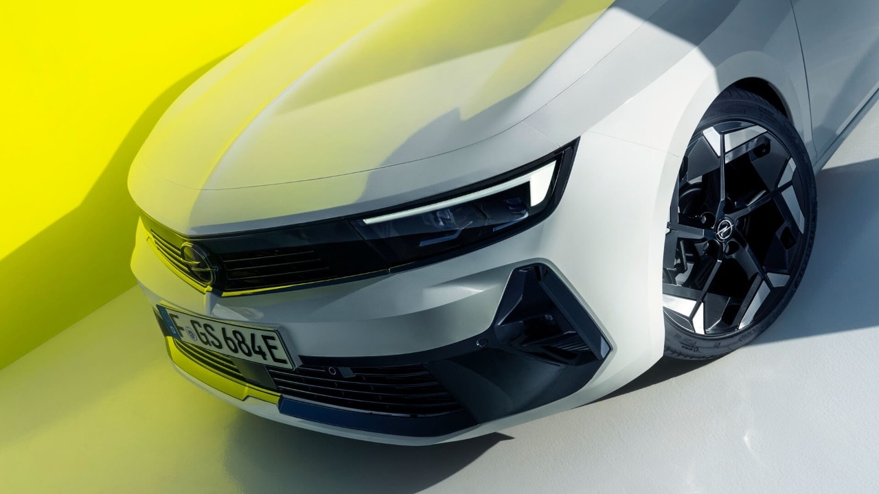 Opel Astra GSe